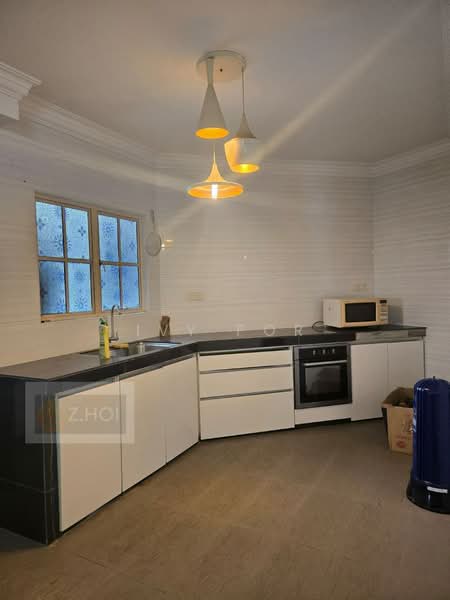 Kondominium untuk Dijual di D'Haven Condominium - Ivy Por - Kitchen - PropertyGuru.com.my