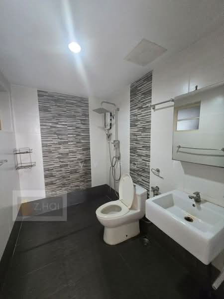 Kondominium untuk Dijual di D'Haven Condominium - Ivy Por - Bathroom - PropertyGuru.com.my