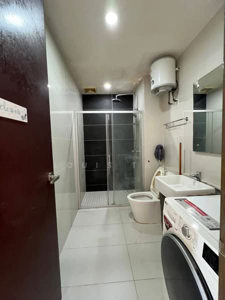 Condominium for Rent at Amberside @ Country Garden Danga Bay - Louis Tan - Bathroom - PropertyGuru.com.my