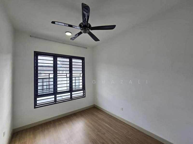 Rumah Teres 2 Tingkat untuk Dijual di Elmina Valley 1 (Shah Alam) - Azora Ghazali - PropertyGuru.com.my