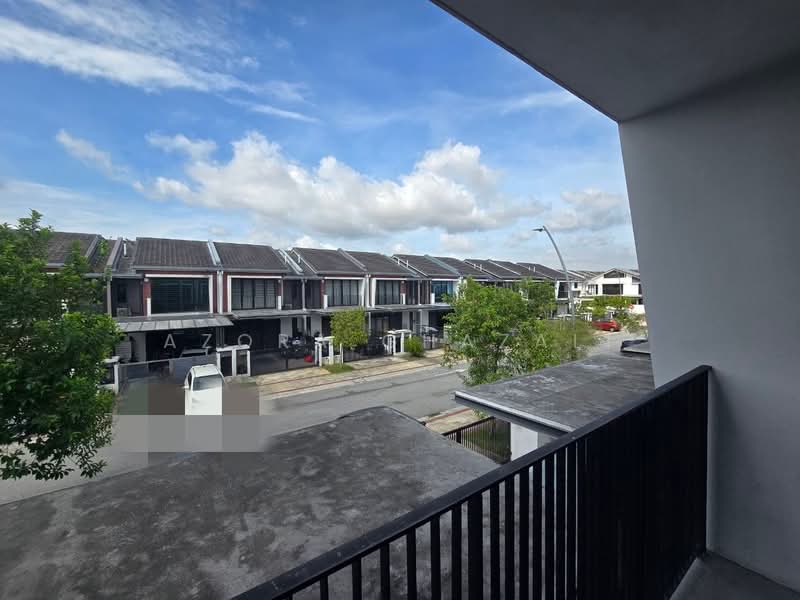 Rumah Teres 2 Tingkat untuk Dijual di Elmina Valley 1 (Shah Alam) - Azora Ghazali - PropertyGuru.com.my