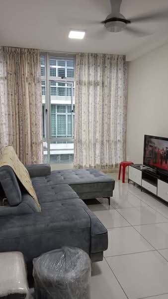 Kondominium untuk Disewa di The Seed Taman Sutera Utama - Daren Tee - Living Room - PropertyGuru.com.my