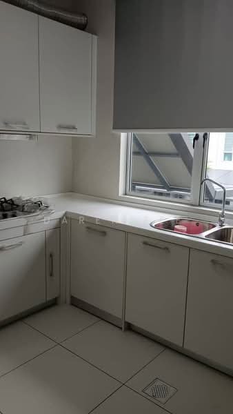 Kondominium untuk Disewa di The Seed Taman Sutera Utama - Daren Tee - Kitchen - PropertyGuru.com.my