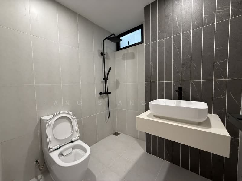 Condominium for Rent at Milano Eight - Fang Siang Ngo - Bathroom - PropertyGuru.com.my