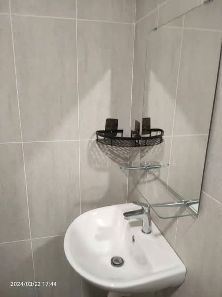 Service Residence for Rent at MKH Boulevard II - Calvin Loke - Bathroom - PropertyGuru.com.my