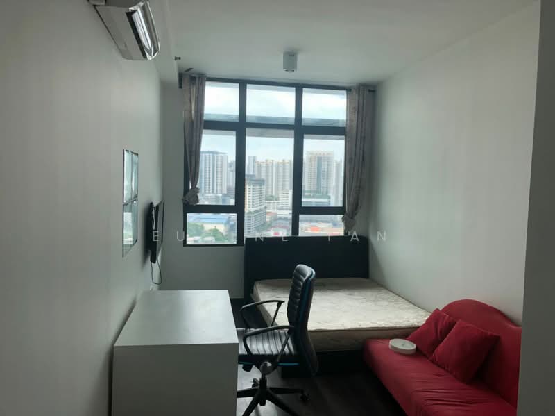 Servis Apartment untuk Disewa di Centrestage Designer Suite - Eugene Tan - PropertyGuru.com.my