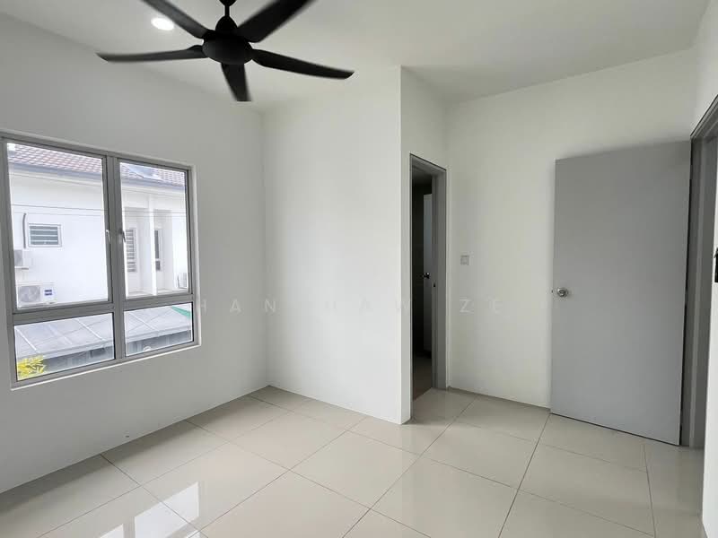 2-storey Terraced House for Rent in Puncak Alam (Selangor) - Han Haw Ze - PropertyGuru.com.my