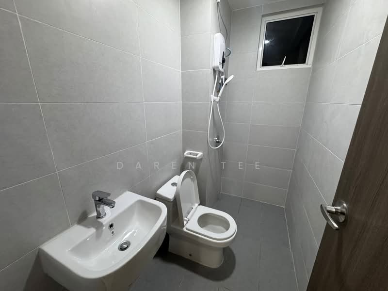 Service Residence for Rent at TRELLIS RESIDENCES - Daren Tee - Bathroom - PropertyGuru.com.my