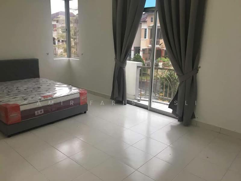 2-storey Terraced House for Sale in Taman Sri Pulai Perdana (Skudai) - Amir Faris Rusli - Bedroom - PropertyGuru.com.my