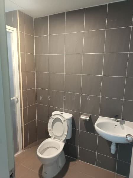 Servis Apartment untuk Dijual di Serviced Residence @ Razak City Residences (RC Residences) - KS Chia - Bathroom - PropertyGuru.com.my