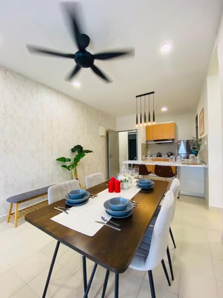 Apartment for Sale at Residensi Falim (PR1MA Falim) - FARAH HANIM BINTI AD SUHADAK SUHADAK - Dining Room - PropertyGuru.com.my