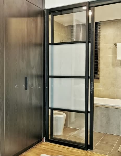 Service Residence for Sale at KL Gateway Premium Residences - Angeline LIEW - Bathroom - PropertyGuru.com.my