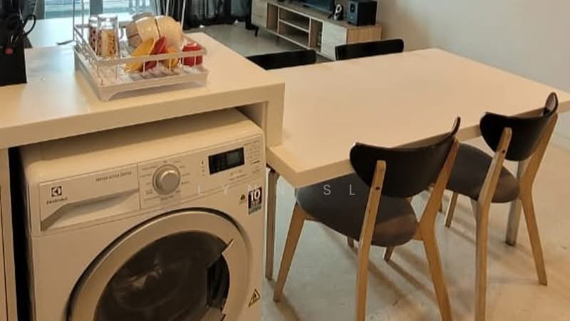 Servis Apartment untuk Disewa di Vogue Suites One - Lynn SL - Dining Room - PropertyGuru.com.my