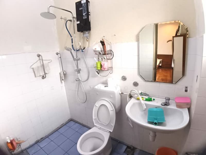 2-storey Terraced House for Sale in Bandar Mahkota Cheras (Cheras) - Steven Yong - Bathroom - PropertyGuru.com.my