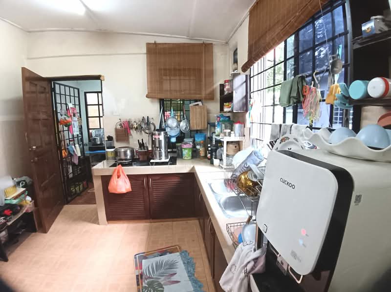 2-storey Terraced House for Sale in Bandar Mahkota Cheras (Cheras) - Steven Yong - Kitchen - PropertyGuru.com.my