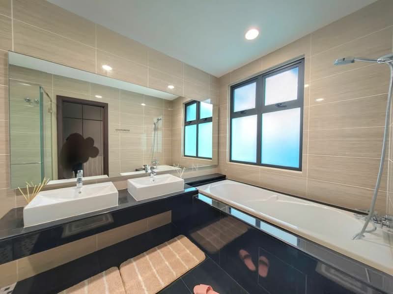 Rumah Teres 2 Tingkat untuk Dijual di Iskandar Puteri (Nusajaya) (Johor) - Ann . - Bathroom - PropertyGuru.com.my