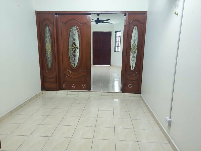 2-storey Terraced House for Sale in Bukit Damansara (Damansara Heights) - Kam Tong - PropertyGuru.com.my