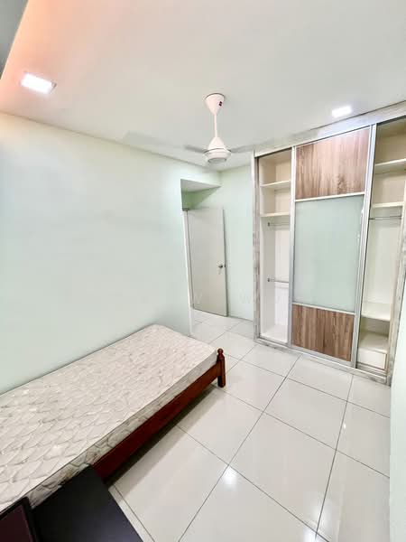 Condominium for Sale at Imperial Residence - Andrew Wong - Bedroom - PropertyGuru.com.my