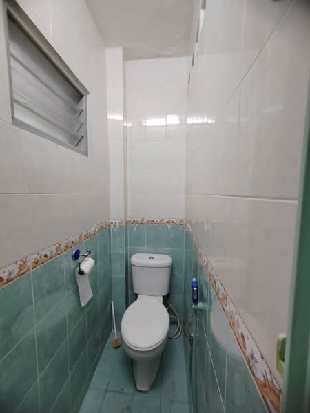 1-storey Terraced House for Rent in Taman Kepong (Kepong) - Amy Yap - Bathroom - PropertyGuru.com.my