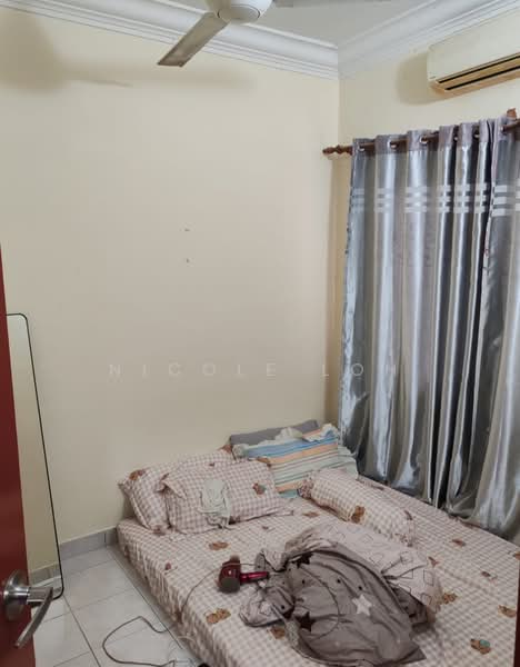 Apartment for Sale at Pangsapuri Wira - Nicole Loh - Bedroom - PropertyGuru.com.my