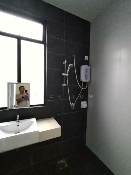 Terraced House for Rent in Kota Masai (Pasir Gudang) - Nick Low - Bathroom - PropertyGuru.com.my