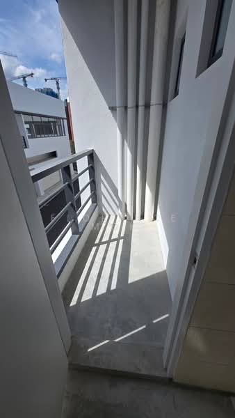 Shop / Office for Rent in Bandar Gamuda Cove (Dengkil) - Florence Mok - PropertyGuru.com.my