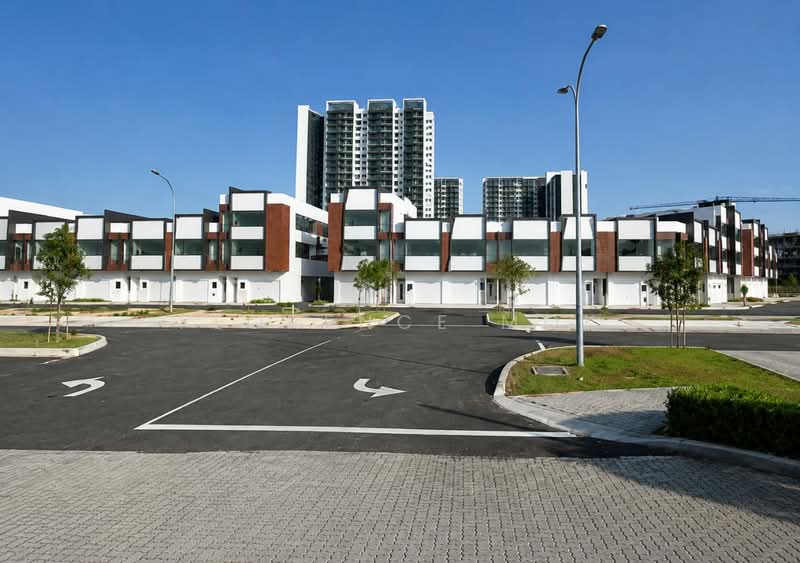 Shop / Office for Rent in Bandar Gamuda Cove (Dengkil) - Florence Mok - PropertyGuru.com.my