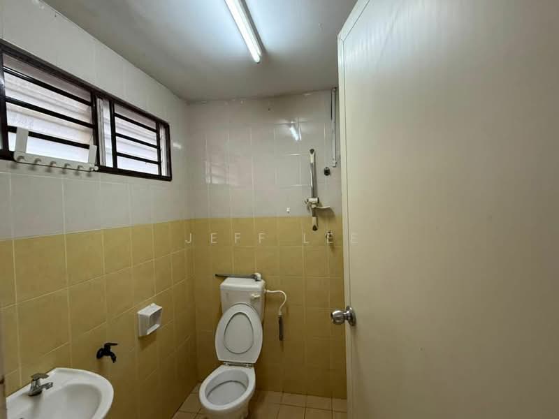 2-storey Terraced House for Sale in Taman JP Perdana (Johor Bahru) - Jeff Lee - Bathroom - PropertyGuru.com.my