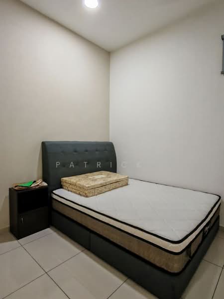 Condominium for Sale at Imperial Residences - Patrick . - Bedroom - PropertyGuru.com.my