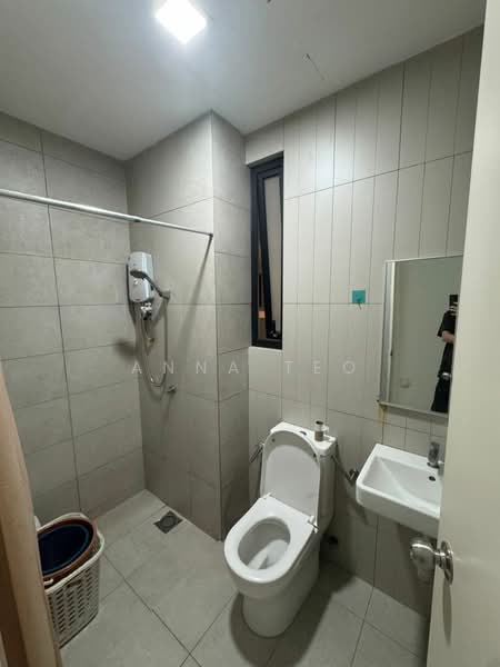 Service Residence for Rent at Kenwingston Skylofts - Anna Teo - Bathroom - PropertyGuru.com.my