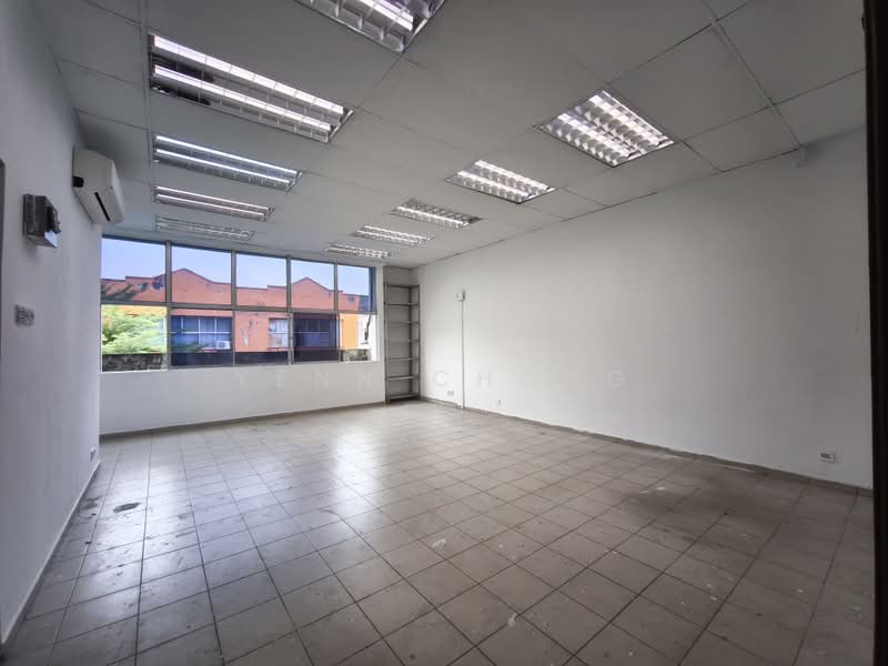 Kilang untuk Disewa di Taman Perindustrian Bukit Serdang (Seri Kembangan) - Yenn Chong - PropertyGuru.com.my