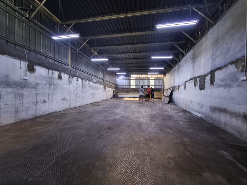 Kilang untuk Disewa di Taman Perindustrian Bukit Serdang (Seri Kembangan) - Yenn Chong - PropertyGuru.com.my