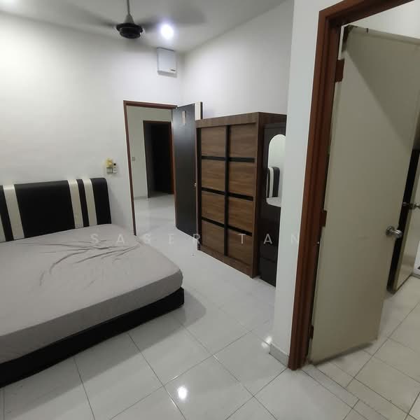 2-storey Terraced House for Sale in Taman Setia Indah (Tebrau) - SASER TAN. - Bedroom - PropertyGuru.com.my