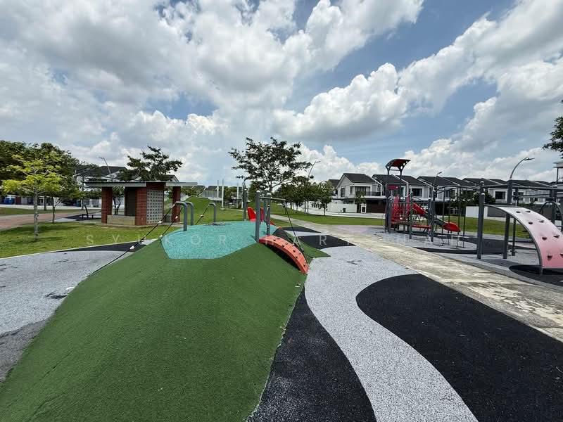 Rumah Teres untuk Dijual di Elmina (Shah Alam) - Syukor Hartanah - Exterior - PropertyGuru.com.my