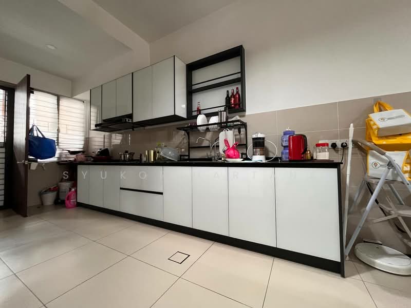 Rumah Teres untuk Dijual di Elmina (Shah Alam) - Syukor Hartanah - Kitchen - PropertyGuru.com.my