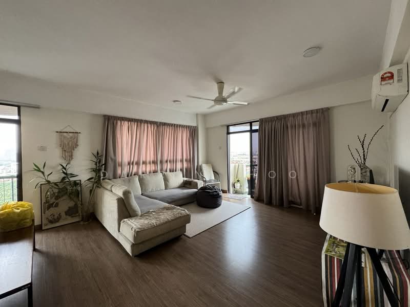 Condominium for Sale at Mutiara Oriental - Darren Khoo - Living Room - PropertyGuru.com.my
