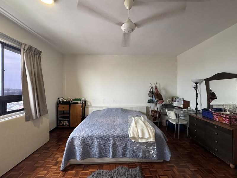 Condominium for Sale at Mutiara Oriental - Darren Khoo - Bedroom - PropertyGuru.com.my