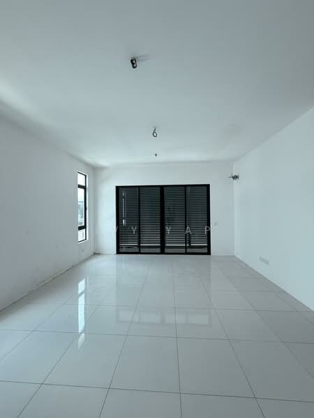Rumah Berkembar untuk Disewa di Taman Santuari (Bukit Mertajam) - Ivy Yap - Living Room - PropertyGuru.com.my