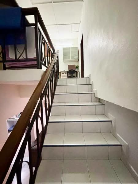 Rumah Teres 2 Tingkat untuk Dijual di Seksyen 25 (Shah Alam) - Ahmad Muslim - Interior - PropertyGuru.com.my