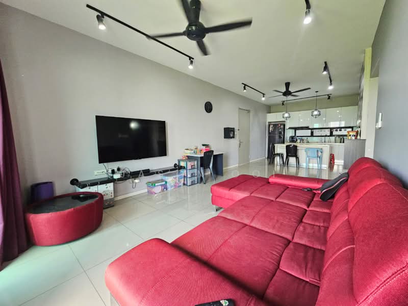 Kondominium untuk Dijual di Paragon 3 - Jason Ooi - Living Room - PropertyGuru.com.my