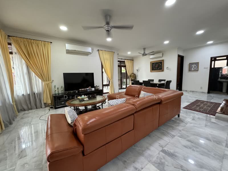 Semi-Detached House for Sale in Beverly Heights (Ampang) - Denver Sin - Living Room - PropertyGuru.com.my