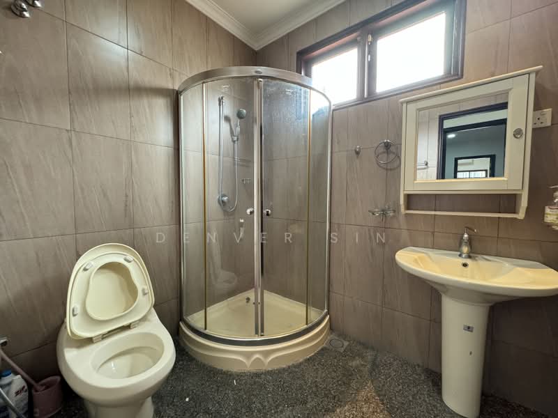 Semi-Detached House for Sale in Beverly Heights (Ampang) - Denver Sin - Bathroom - PropertyGuru.com.my