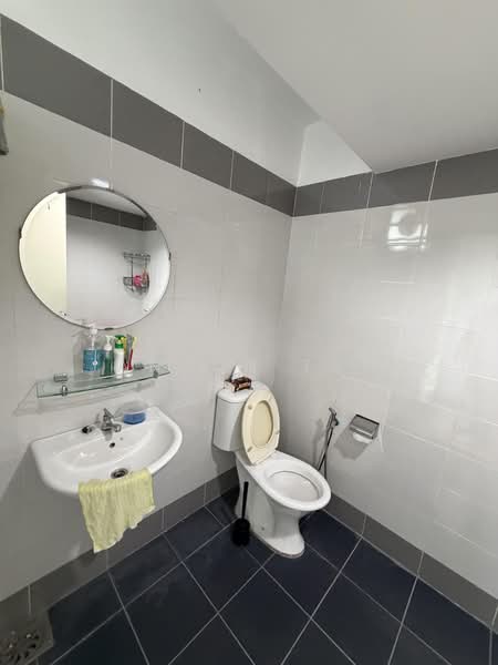 3-storey Terraced House for Sale in Teluk Kumbar (Penang) - Anson Tai - PropertyGuru.com.my