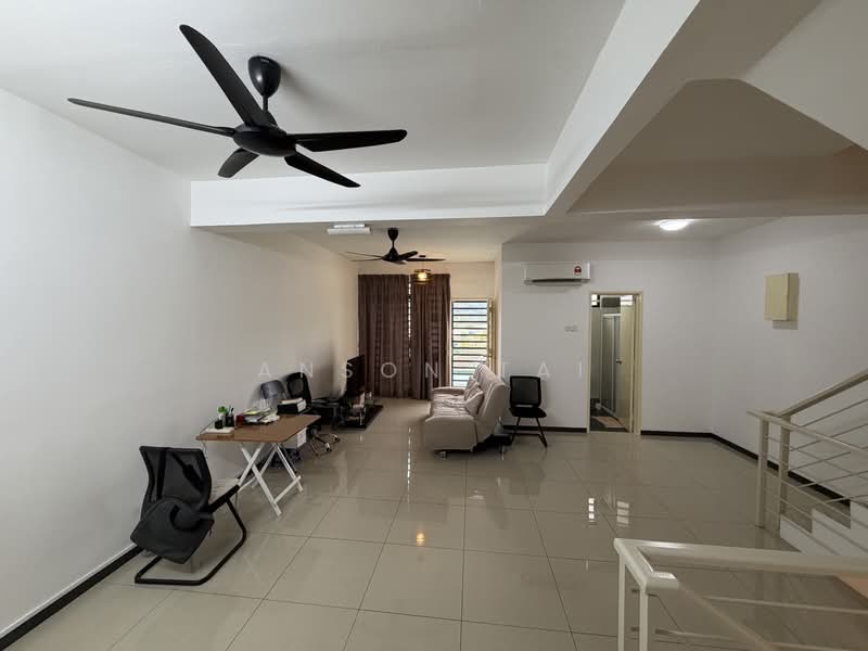 3-storey Terraced House for Sale in Teluk Kumbar (Penang) - Anson Tai - PropertyGuru.com.my