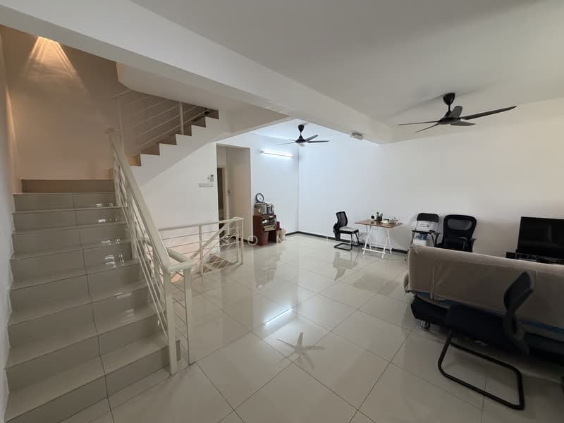 3-storey Terraced House for Sale in Teluk Kumbar (Penang) - Anson Tai - PropertyGuru.com.my