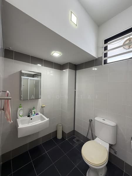 3-storey Terraced House for Sale in Teluk Kumbar (Penang) - Anson Tai - PropertyGuru.com.my