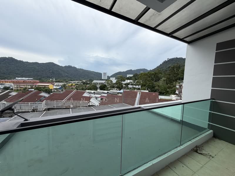 3-storey Terraced House for Sale in Teluk Kumbar (Penang) - Anson Tai - PropertyGuru.com.my