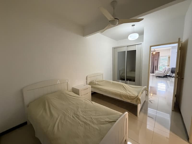 3-storey Terraced House for Sale in Teluk Kumbar (Penang) - Anson Tai - PropertyGuru.com.my