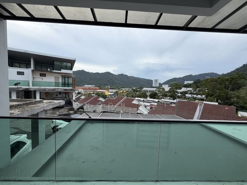 3-storey Terraced House for Sale in Teluk Kumbar (Penang) - Anson Tai - PropertyGuru.com.my