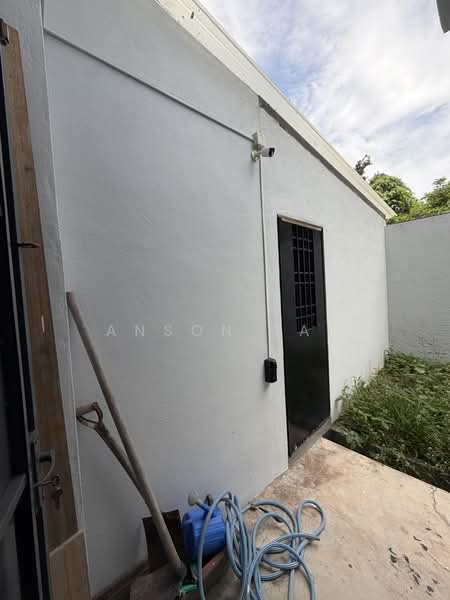 3-storey Terraced House for Sale in Teluk Kumbar (Penang) - Anson Tai - PropertyGuru.com.my